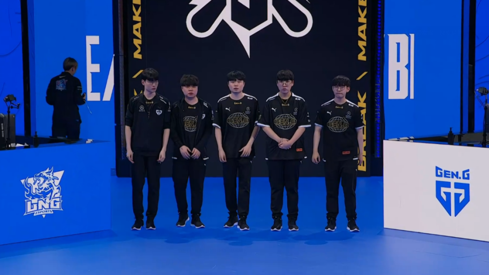 体育王大雷已归队 泰山队开启备战模式